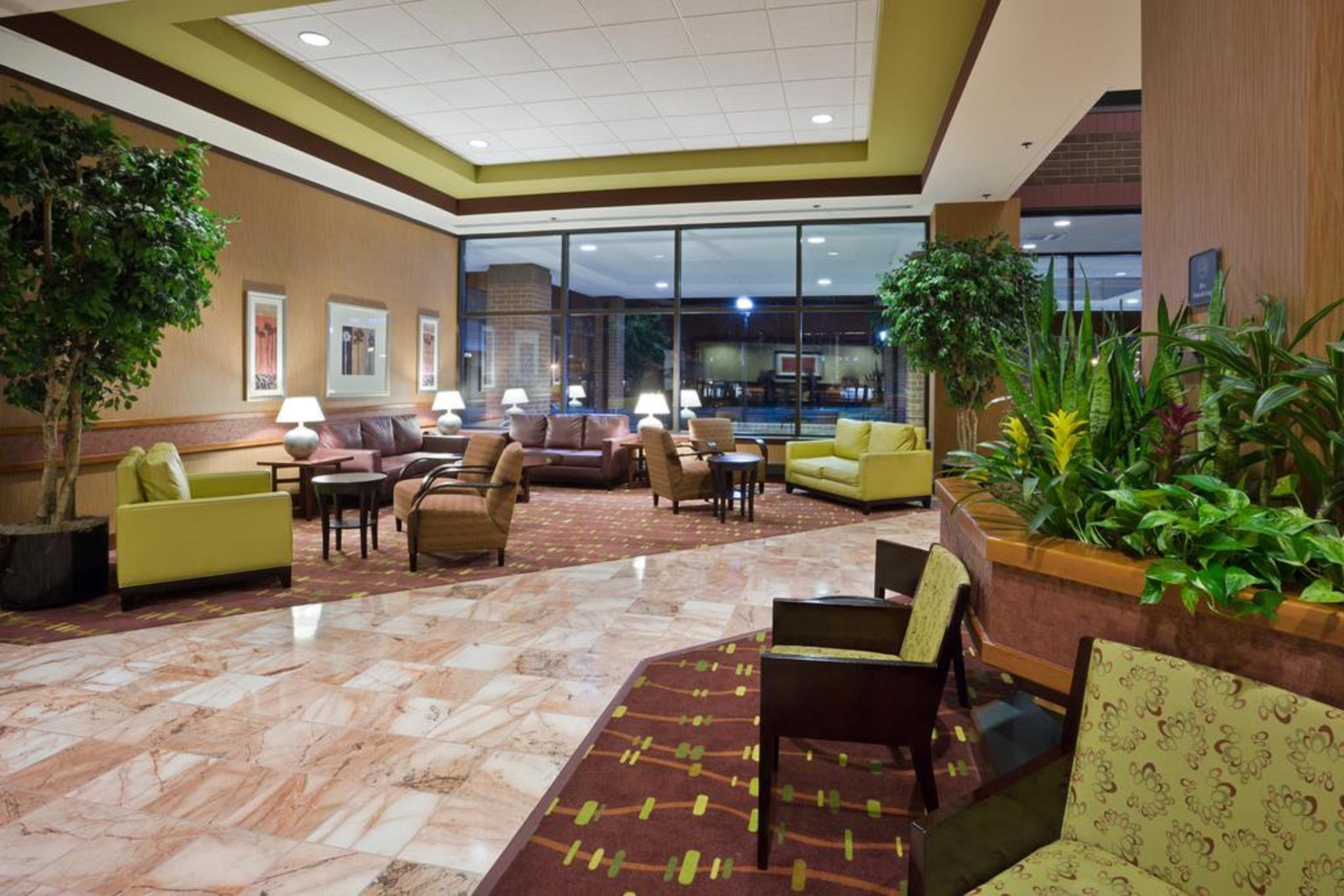 Doubletree By Hilton Lansing Hotel Ngoại thất bức ảnh