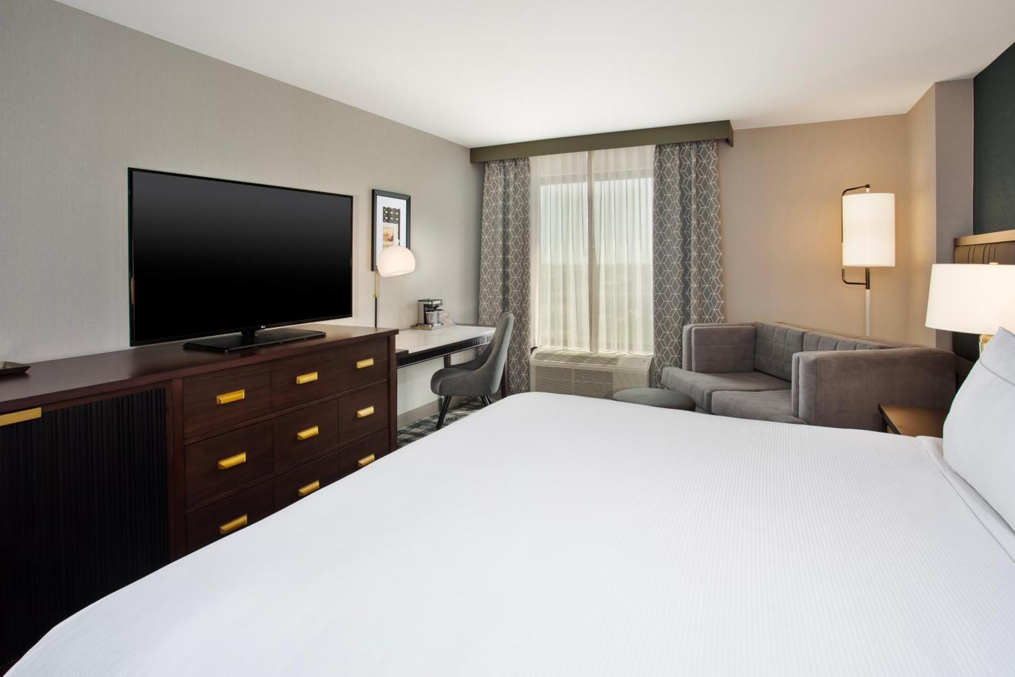 Doubletree By Hilton Lansing Hotel Ngoại thất bức ảnh